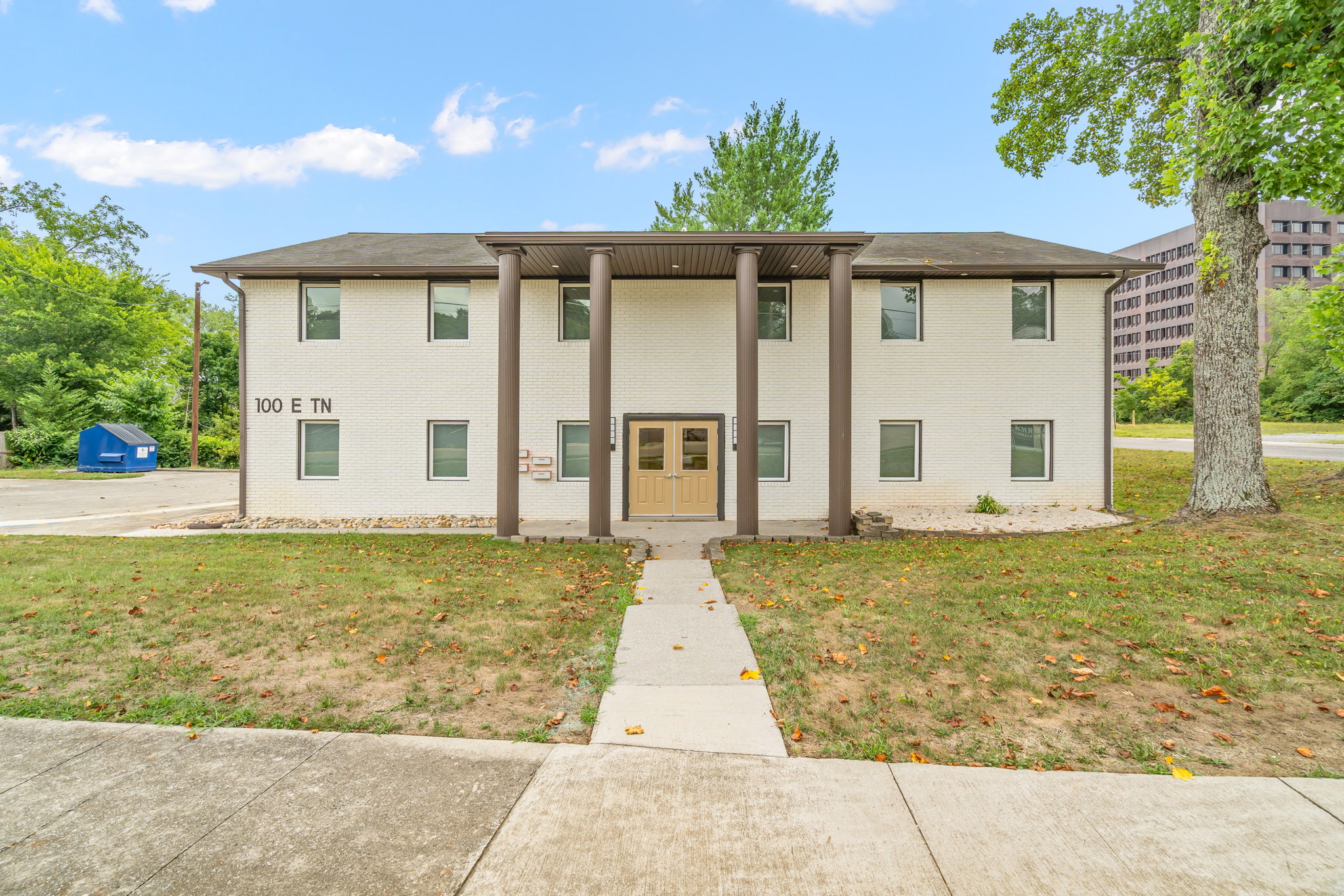 Property main image